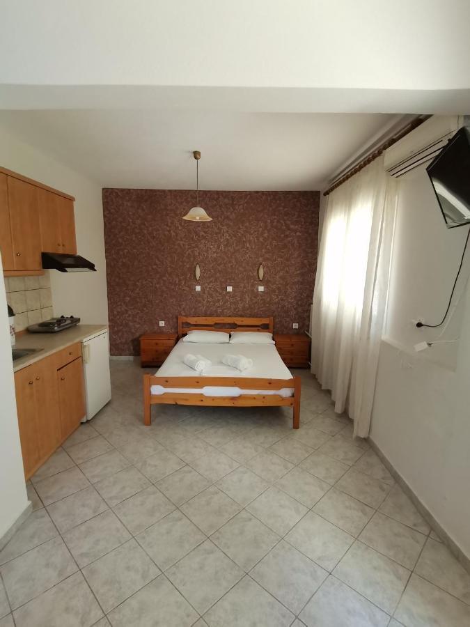 Helios Apartments Limenaria  Buitenkant foto